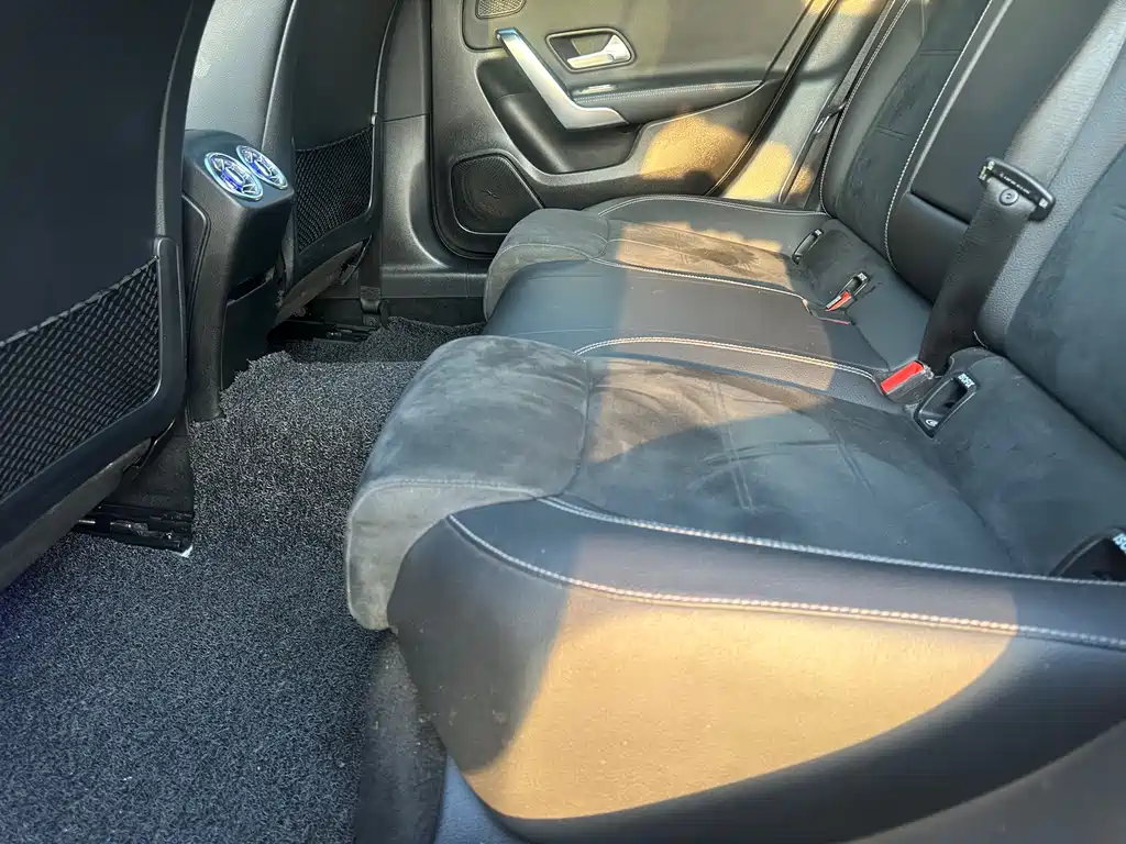 MERCEDES-BENZ A CLASS