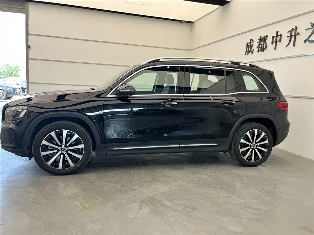 Mercedes-Benz GLB 2025 GLB 220 Fashion