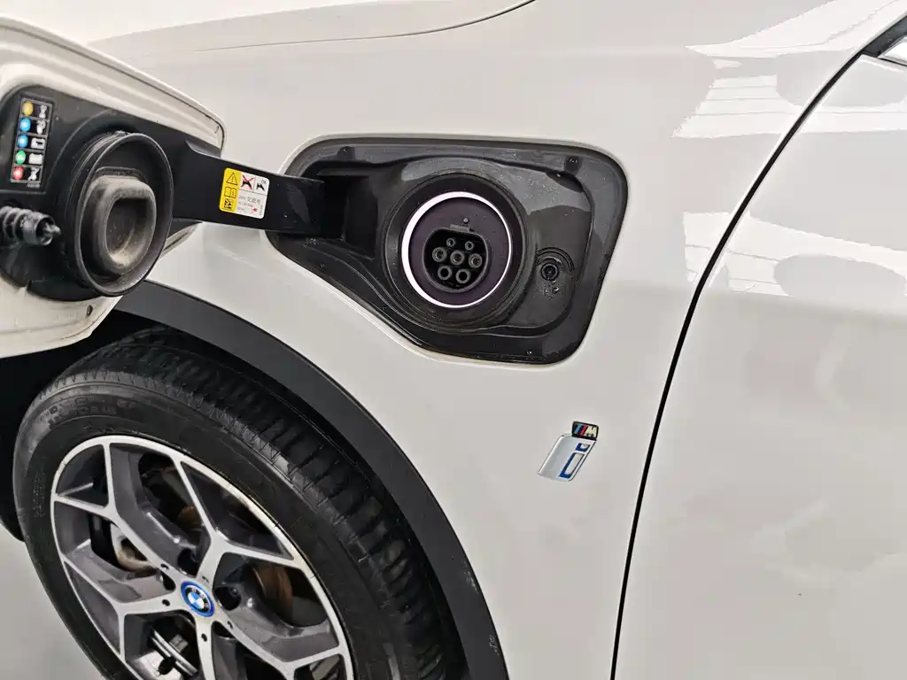 BMW X1 New Energy — миниатюра 8