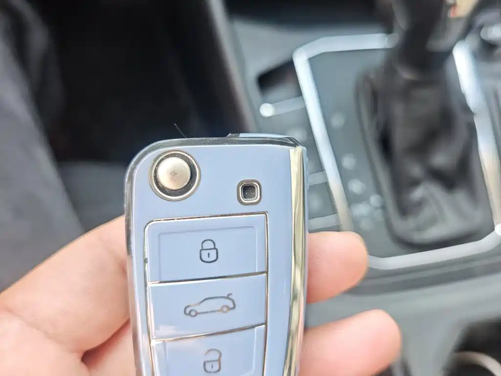 Volkswagen Lavida — миниатюра 9