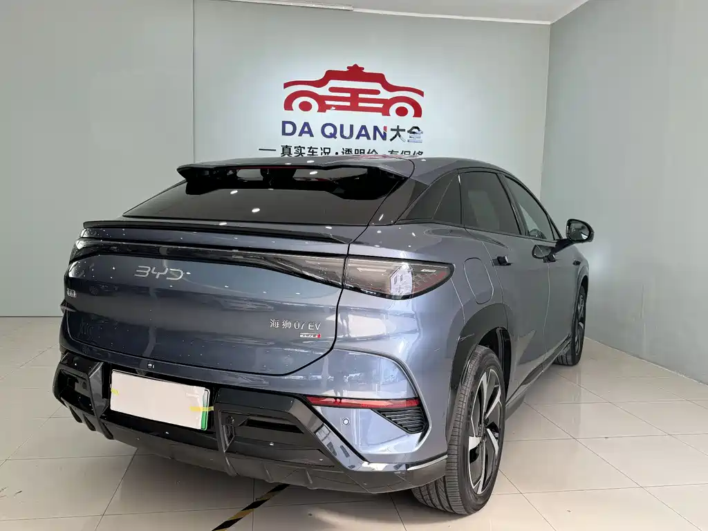 BYD SEA LION 07 EV