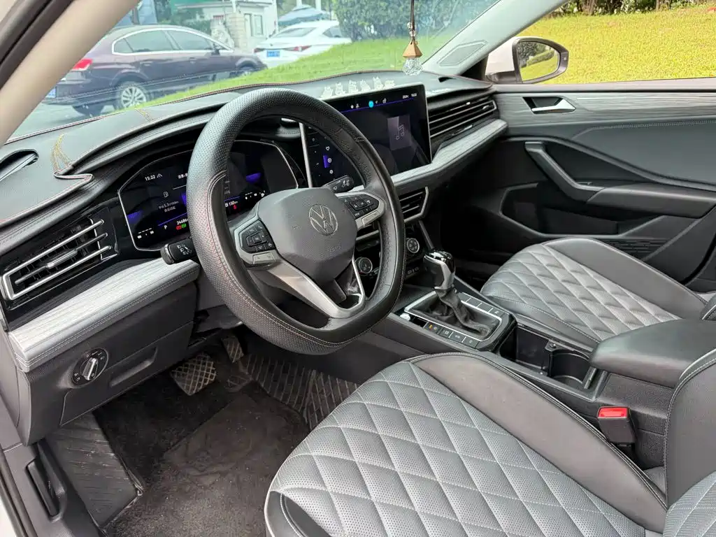 Volkswagen Sagitar — миниатюра 7