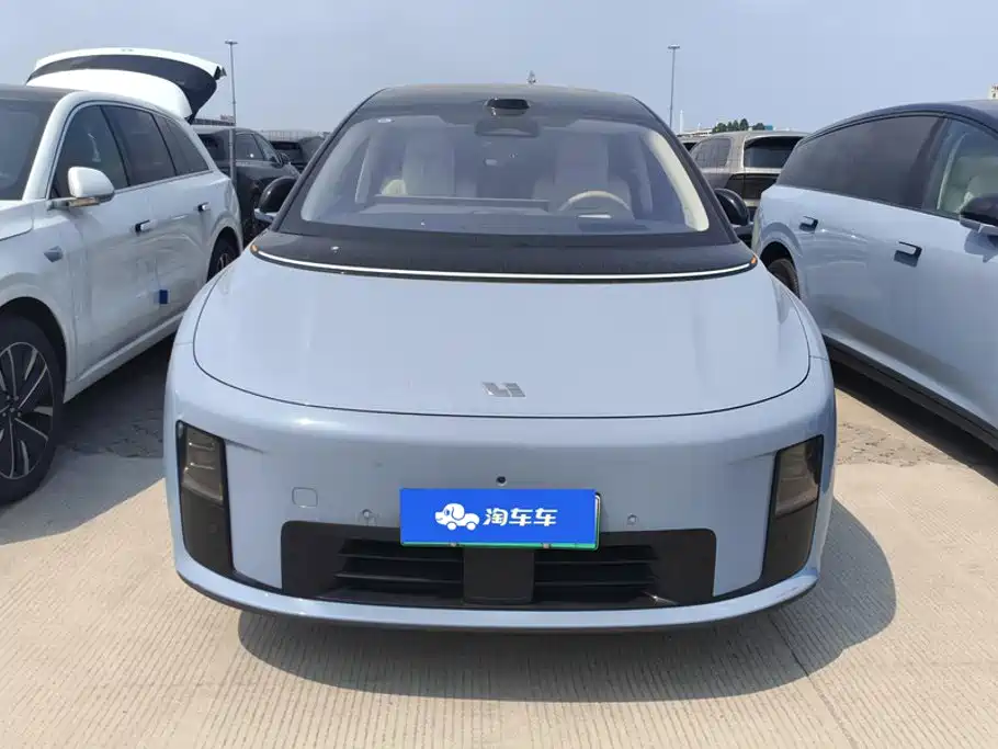 Li Auto Li i8 — миниатюра 2