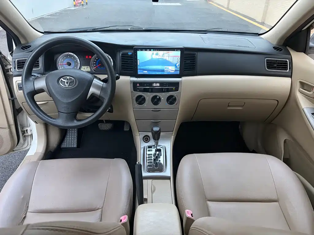 Toyota Corolla 2013 1.6L AT