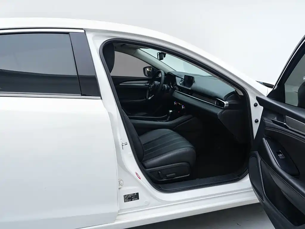 Mazda Atenza — миниатюра 20