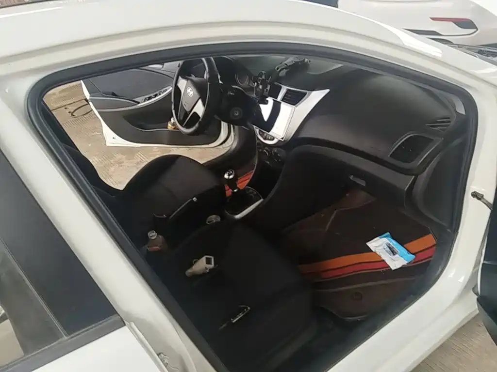 Hyundai Ruiyi — миниатюра 9