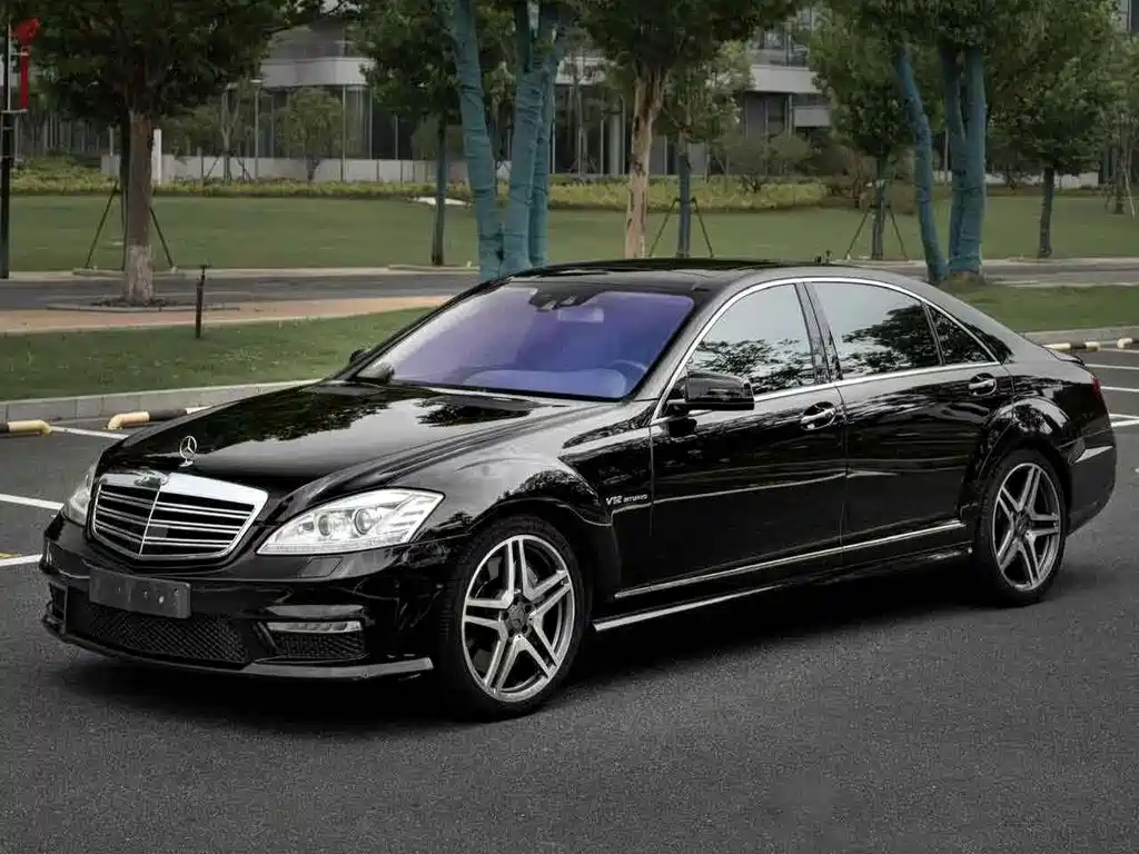 Mercedes-Benz S-Class AMG 2011