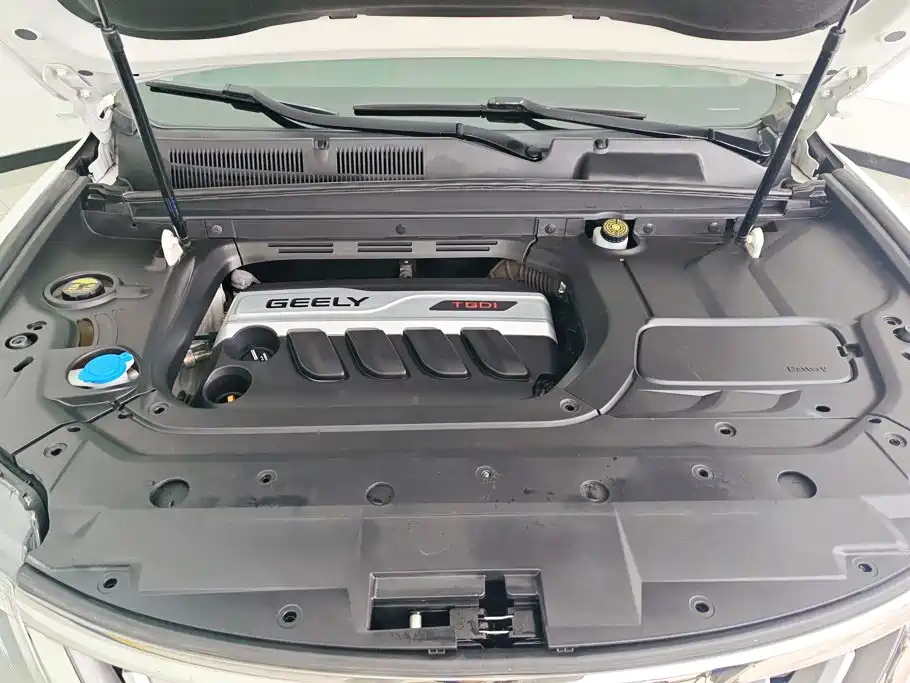 Geely Boyue — миниатюра 10
