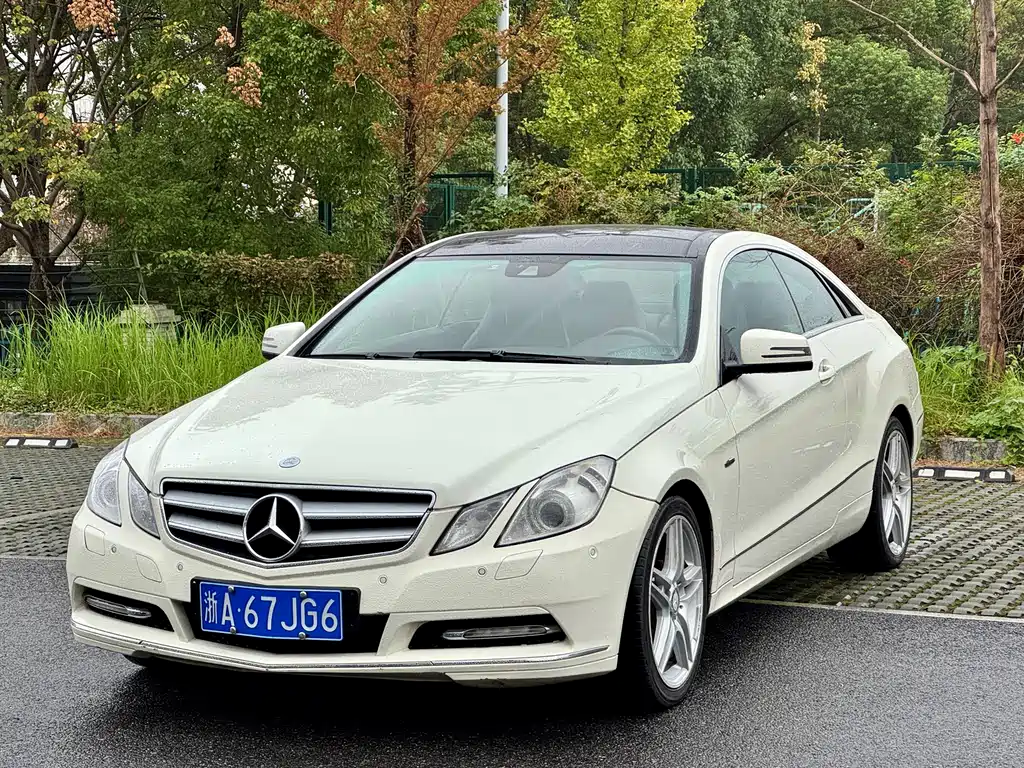 Mercedes-Benz E-Class (Import) 2012