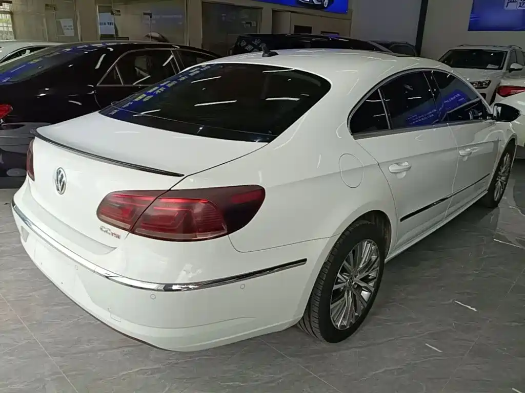 Volkswagen CC — миниатюра 7