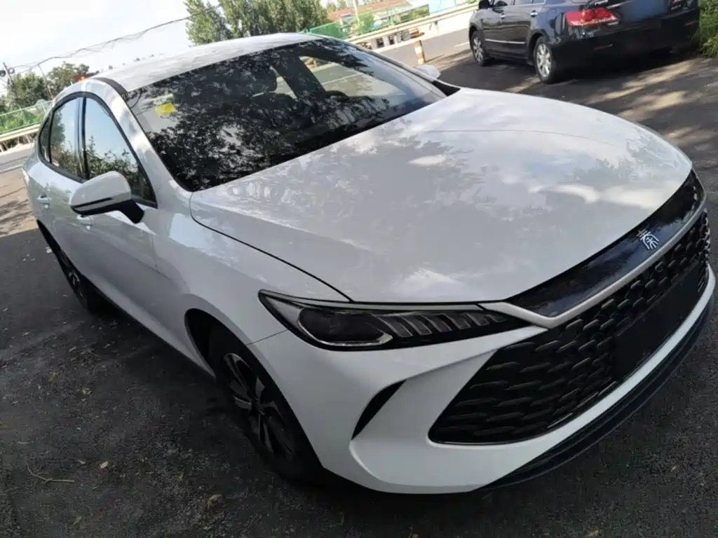 BYD Qin Plus PLUS 2025 DM-i Smart Drive 128KM