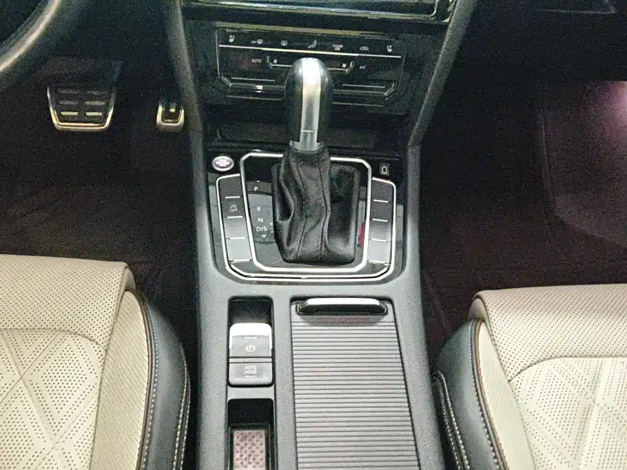 Volkswagen Magotan — миниатюра 16