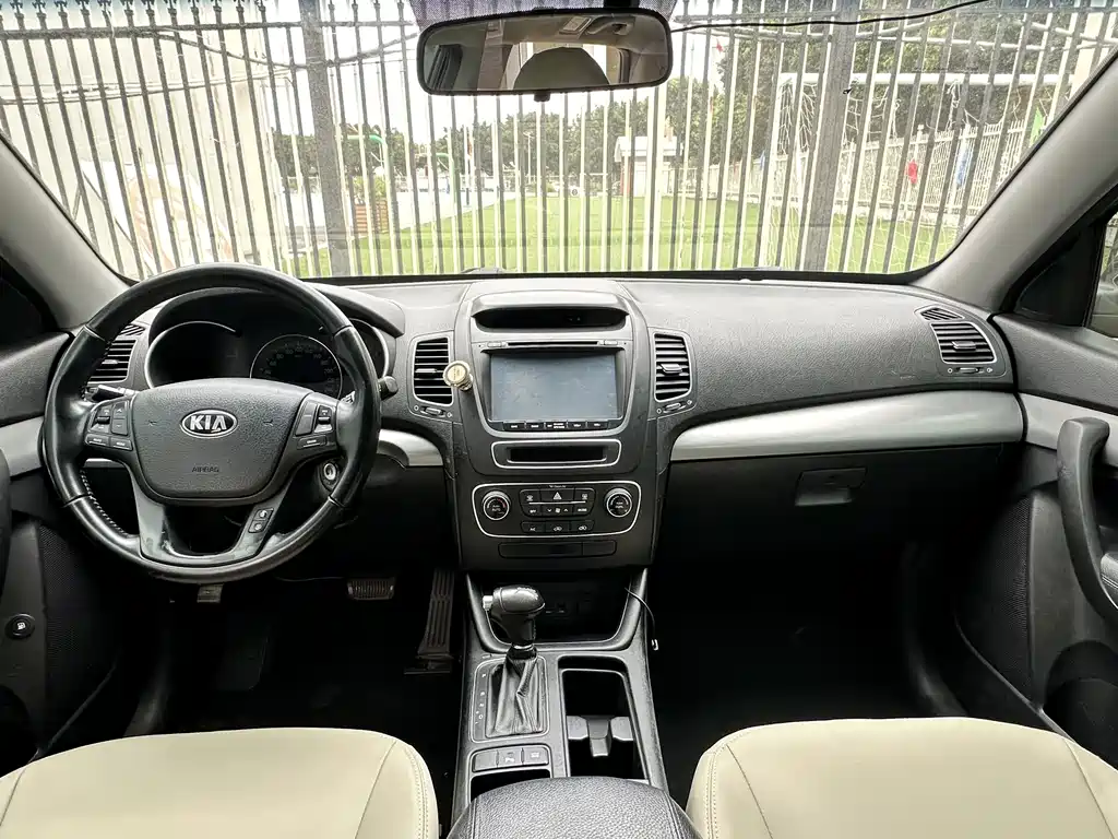 Kia Sorento — миниатюра 13