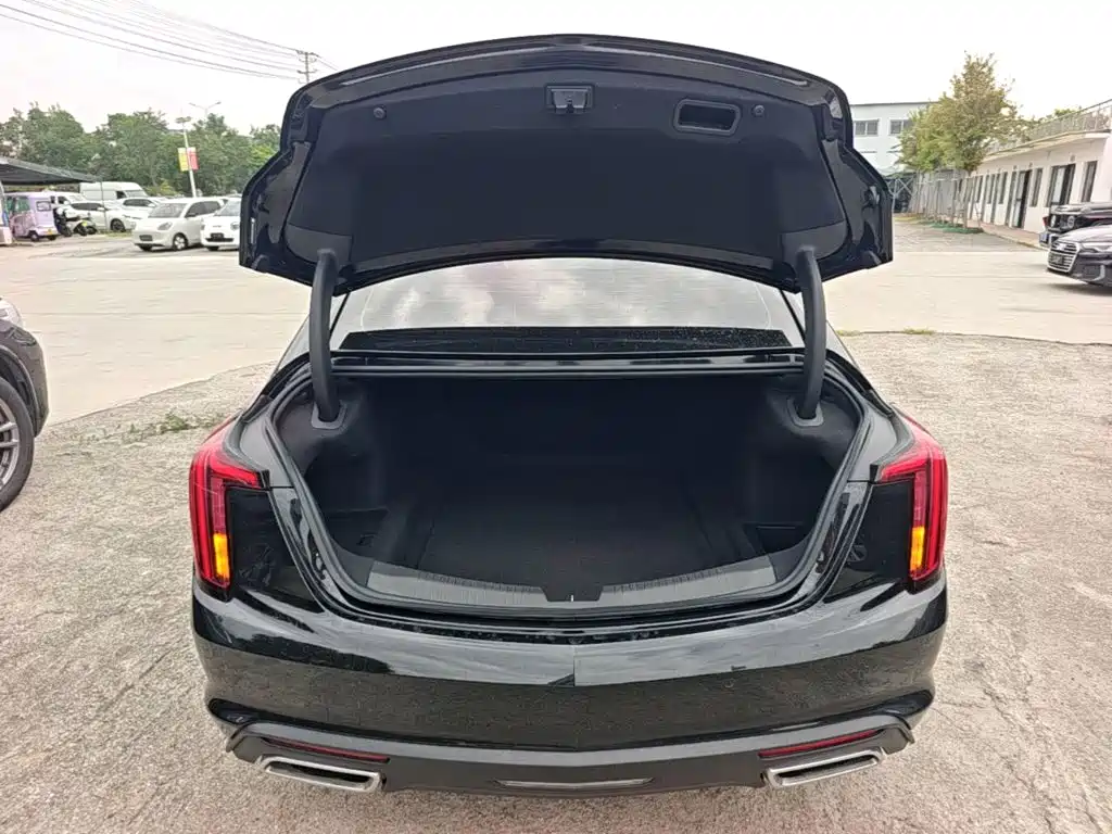 Cadillac CT5 — миниатюра 19