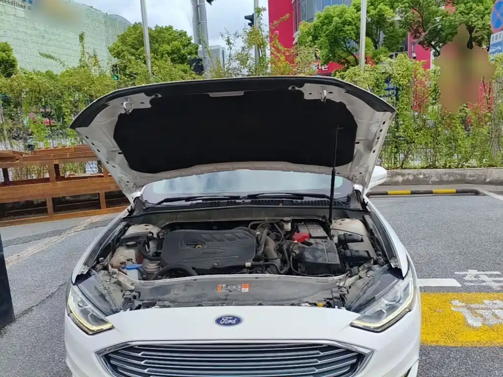 Ford Mondeo — миниатюра 25