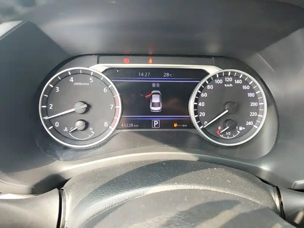 Nissan Sylphy — миниатюра 12