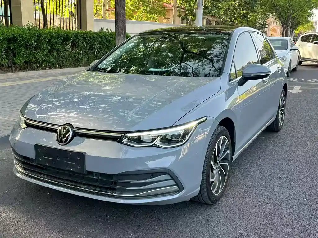 Volkswagen Golf 2022