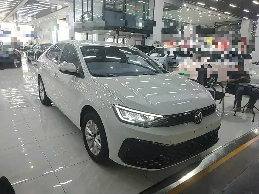 Volkswagen Lavida — миниатюра 4