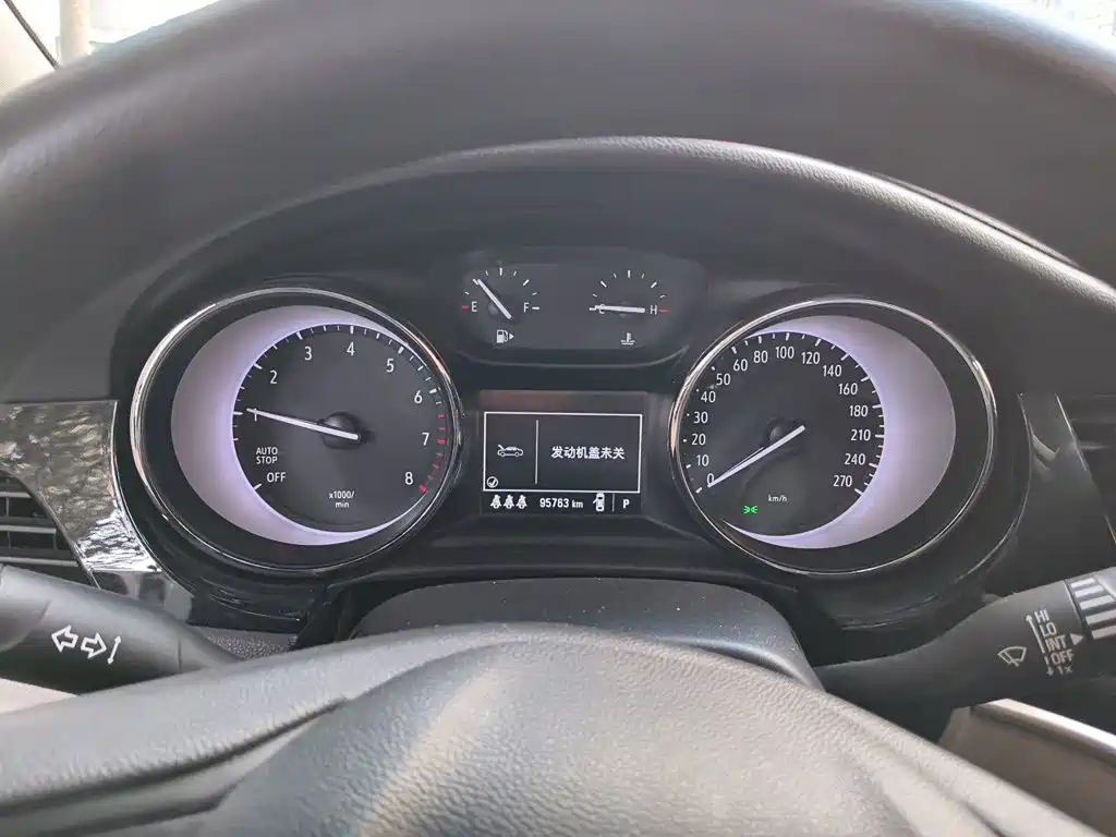 Buick Verano — миниатюра 12