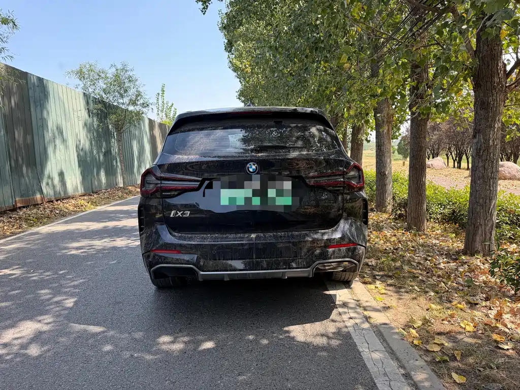 BMW iX3 — миниатюра 5