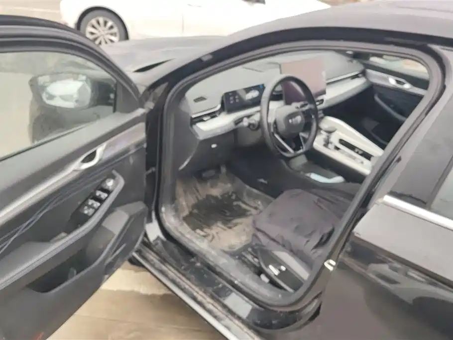 GEELY AUTOMOBILE XINGRUI