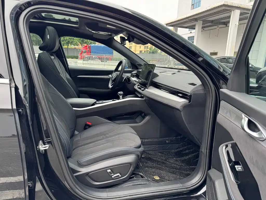 GEELY AUTOMOBILE XINGRUI