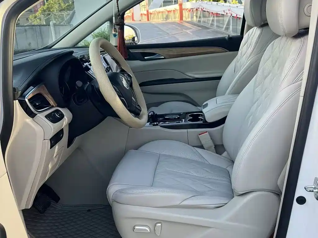 Buick GL8 2018 ES 28T Comfort VI