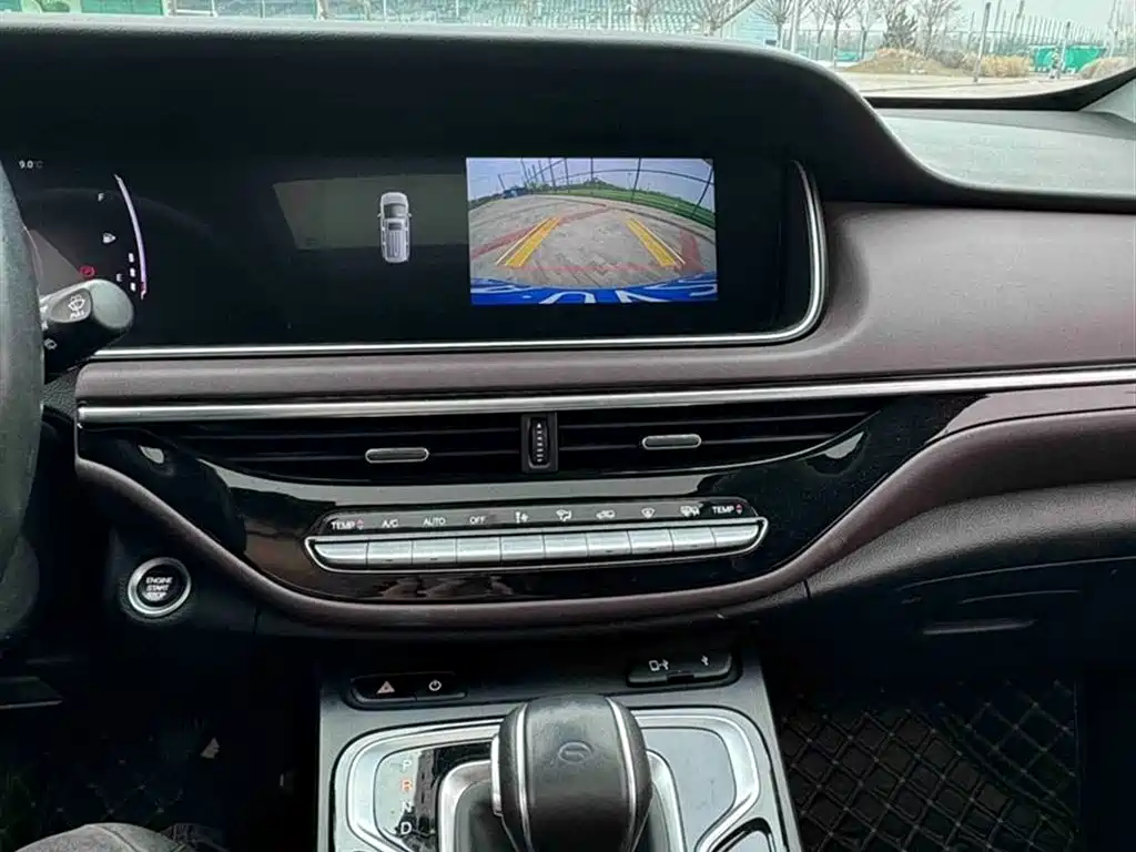 GAC TRUMPCHI M6