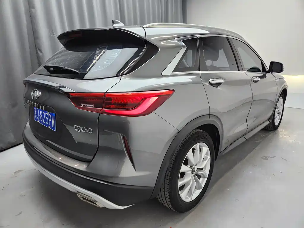 Infiniti QX50 2018 2.0T