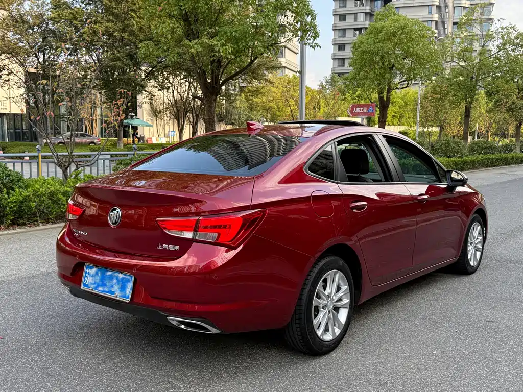 Buick Verano — миниатюра 6