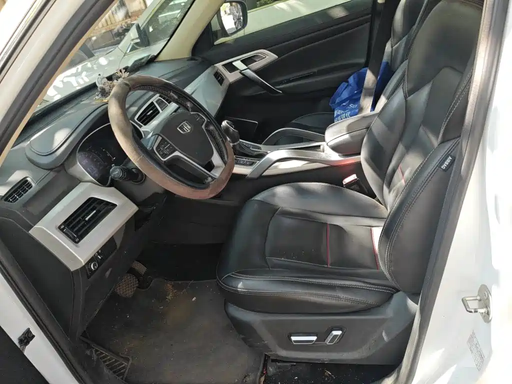Geely Boyue — миниатюра 11