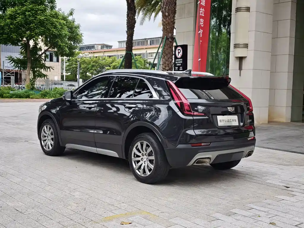Cadillac XT4 — миниатюра 5