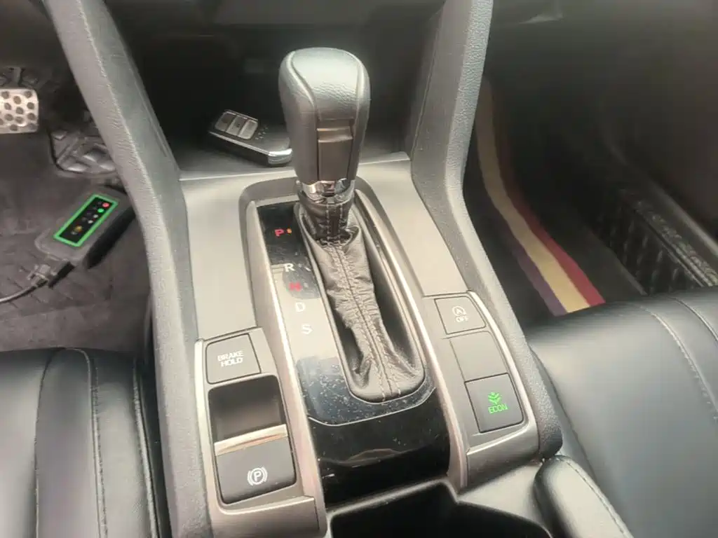 Honda Civic — миниатюра 14