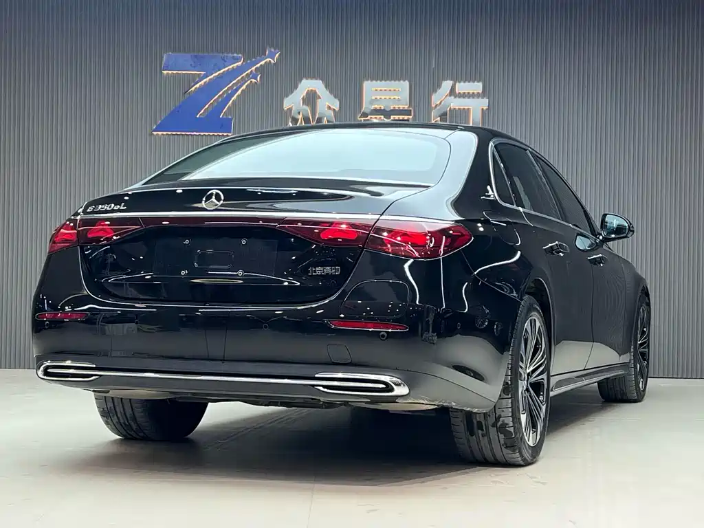 Mercedes-Benz E-Class E 2024 E 350 e L