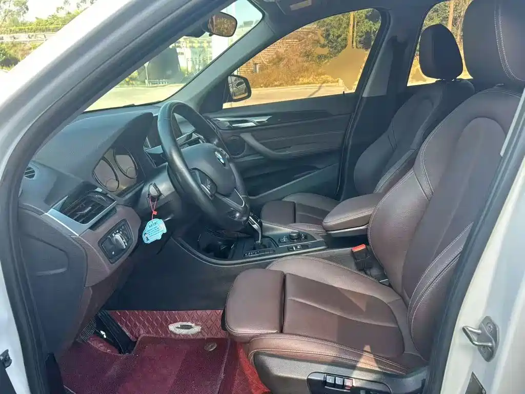 BMW X1 — миниатюра 15