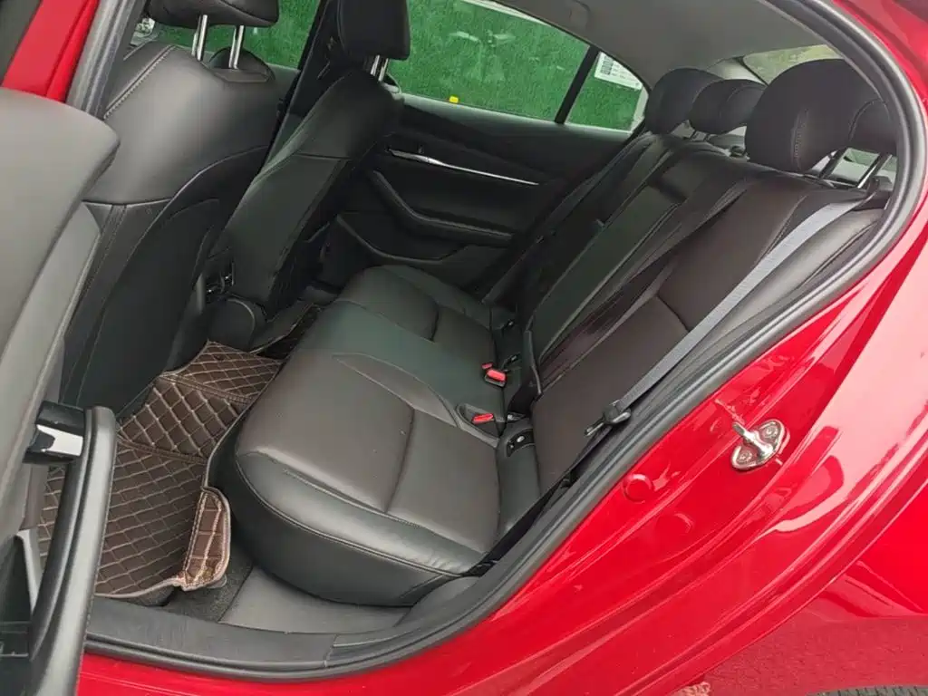 Mazda 3 Axela — миниатюра 17