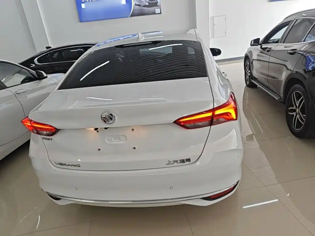 Buick Verano — миниатюра 6