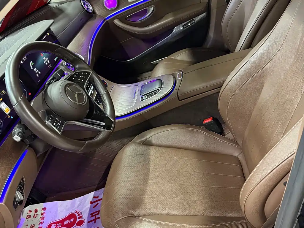 Mercedes-Benz E-Class — миниатюра 14