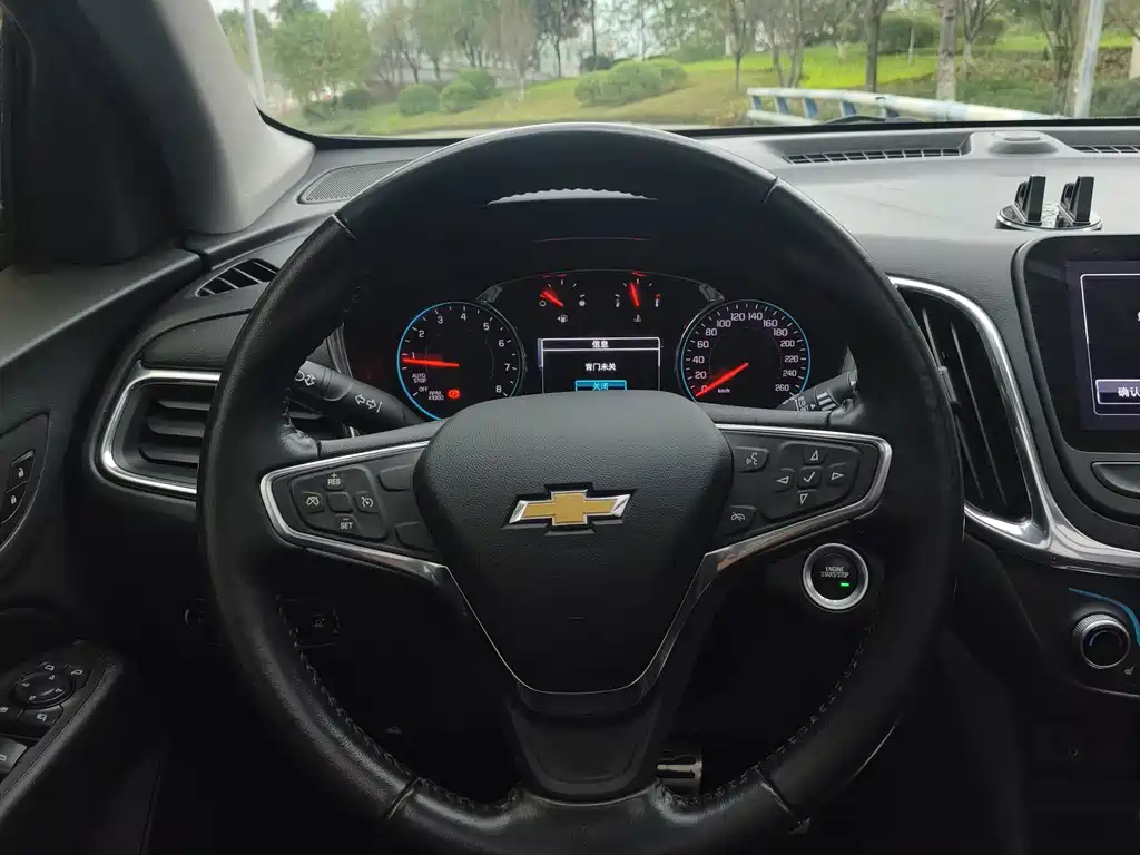 Chevrolet Equinox — миниатюра 9