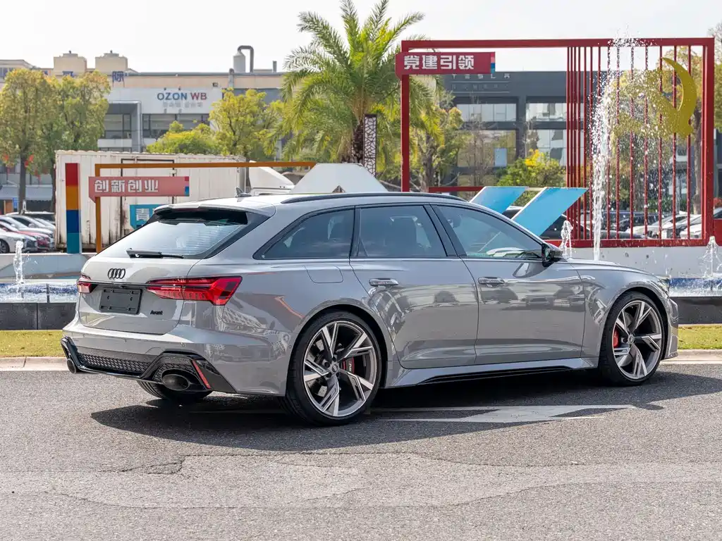 Audi RS 6 2021 RS 6 4.0T Avant