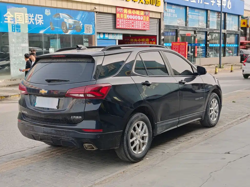 Chevrolet Equinox — миниатюра 9