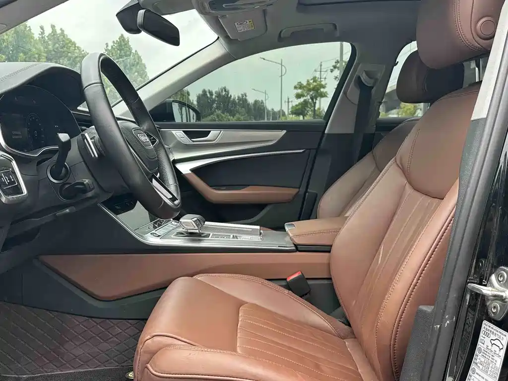 Audi A6L — миниатюра 2