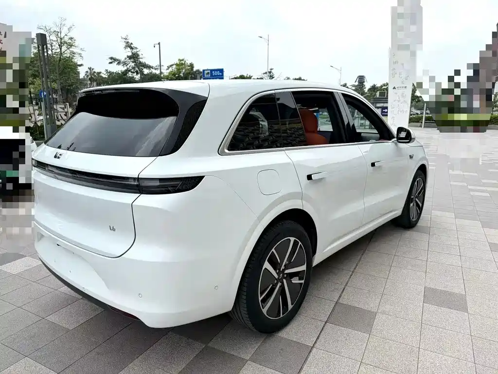 Li Auto L6 2024 Pro