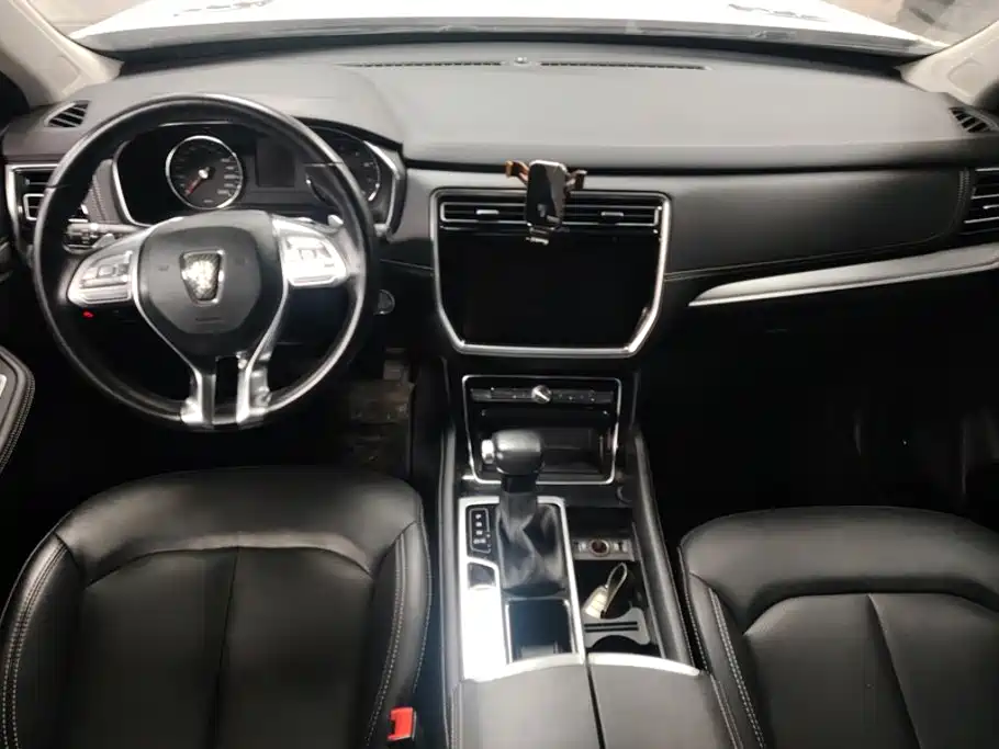Roewe RX8 — миниатюра 12