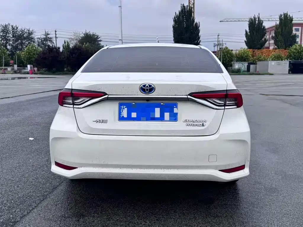 Toyota Corolla — миниатюра 5