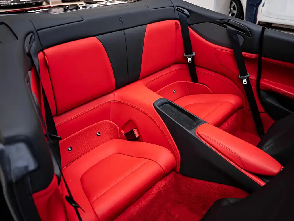 Ferrari Portofino — миниатюра 13
