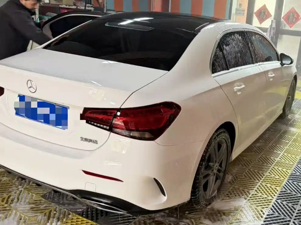 Mercedes-Benz A-Class — миниатюра 3