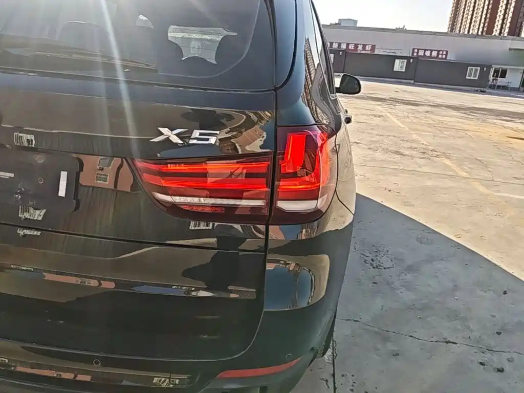 BMW X5 (Import) — миниатюра 8