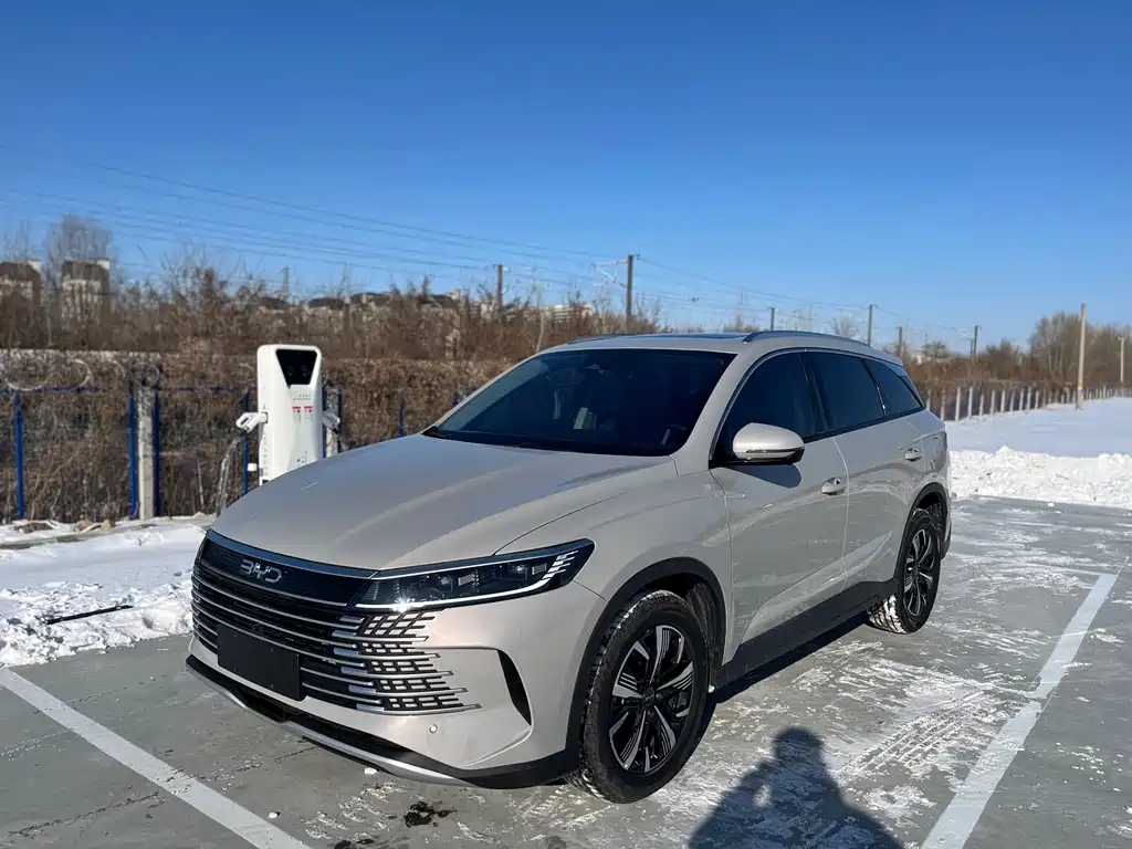 BYD SEA LION 05 DM I