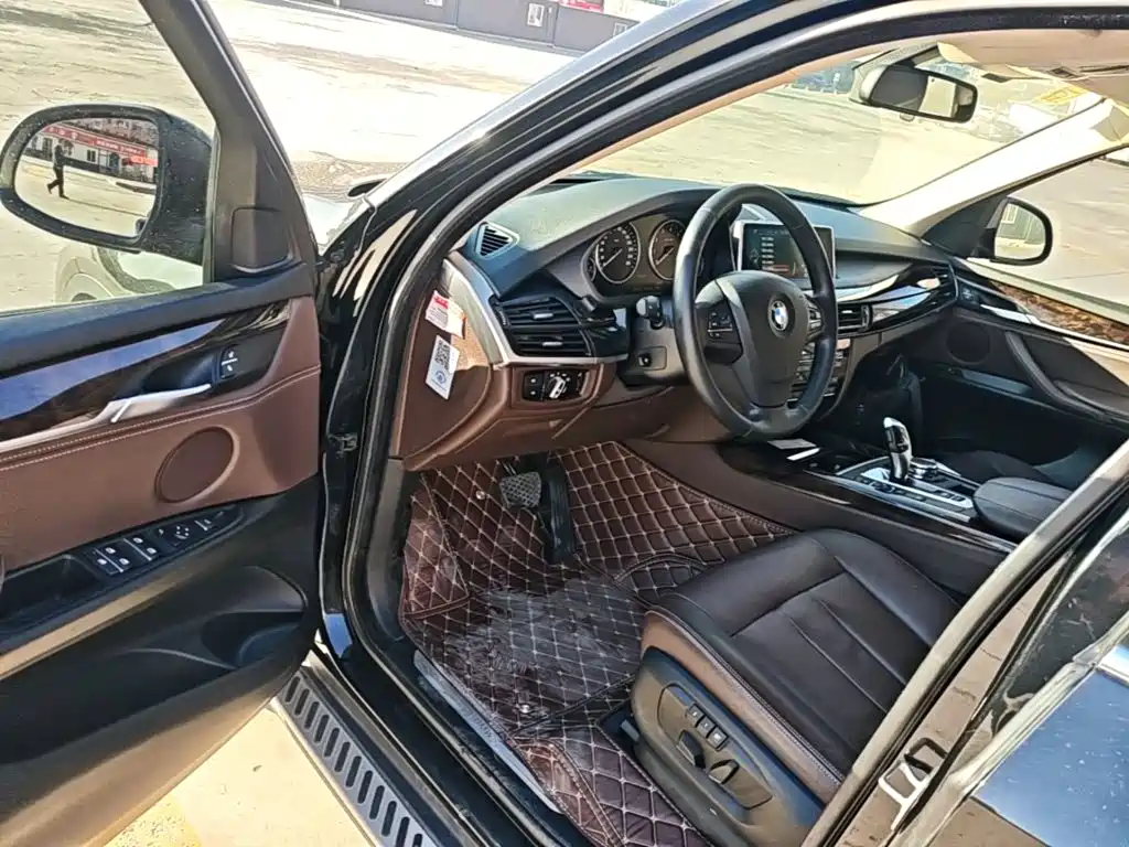 BMW X5 (Import) — миниатюра 16